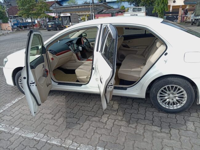 Toyota Premio