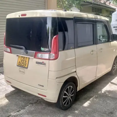 Suzuki Spacia Hybrid rental car front view – Lanka Rent A Car Sri Lanka